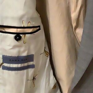 Zara Man White Blazer with Dragonfly Print